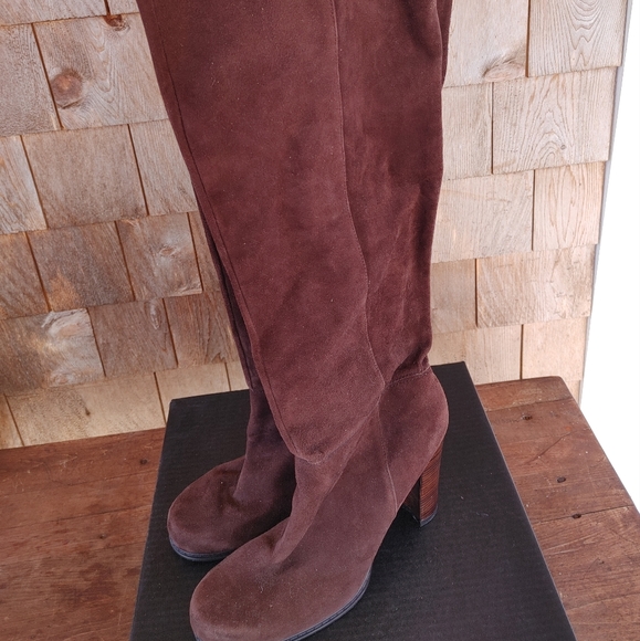 Charles David brown suede slouchy tall boots, size 11 - Picture 3 of 6